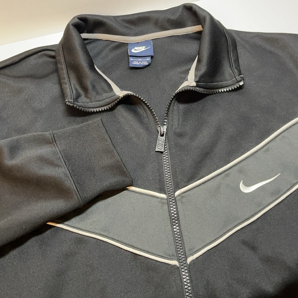 NIKE Men's Athletic Track Jacket Black/ Gray Full Zip XL Outdoor Gym‎ Casual